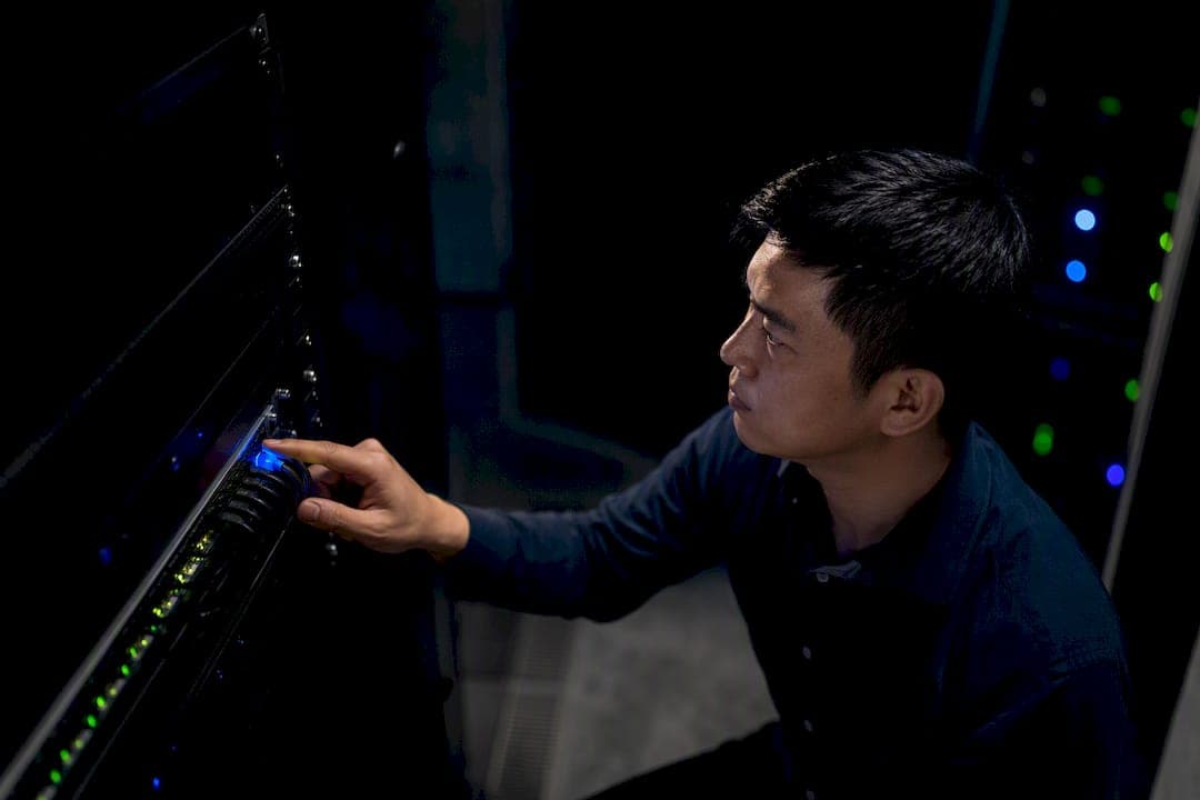 Prevent Evidence Gaps with Syslog Monitoring for IT Teams
